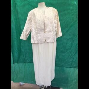 Vintage R&M RICHARDS SPECIAL OCCASION size 22 dress and jacket